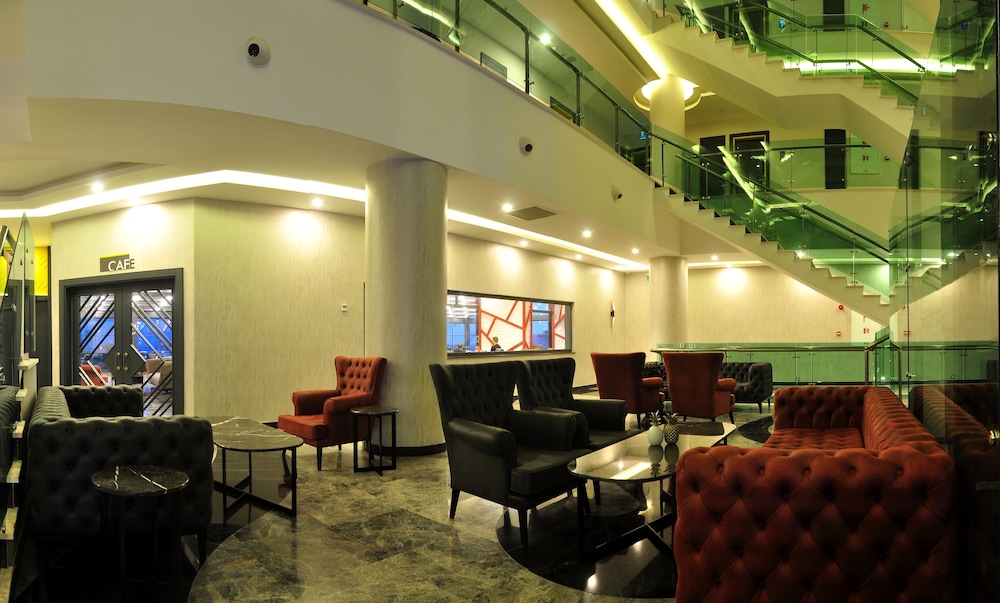 Campus Hill Hotel — Hotel building in Alanya