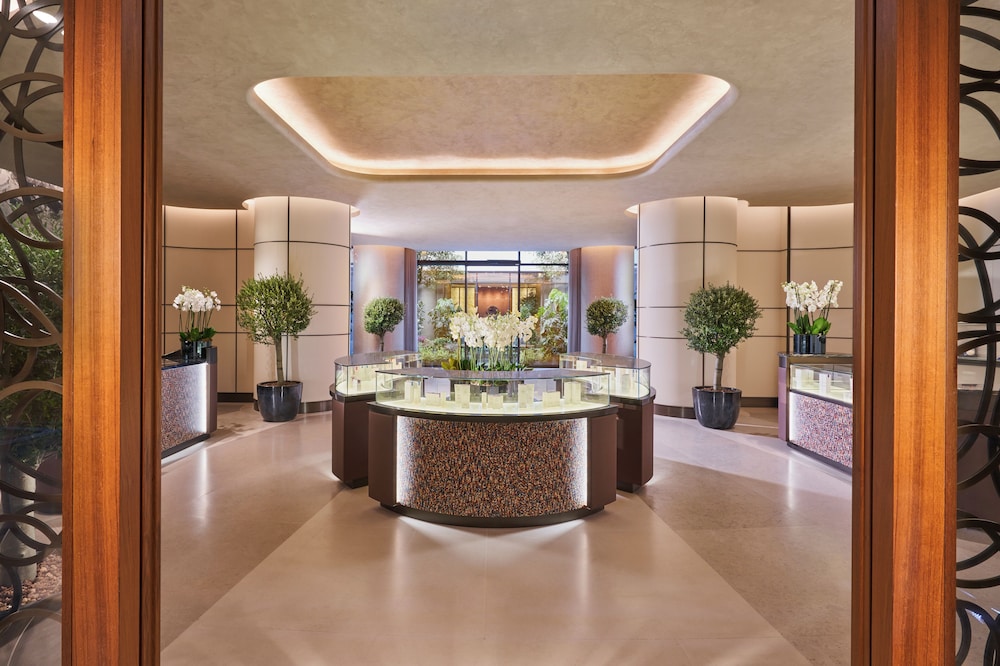 Mandarin Oriental Bosphorus, Istanbul — Restaurant & bars in Istanbul, Istanbul