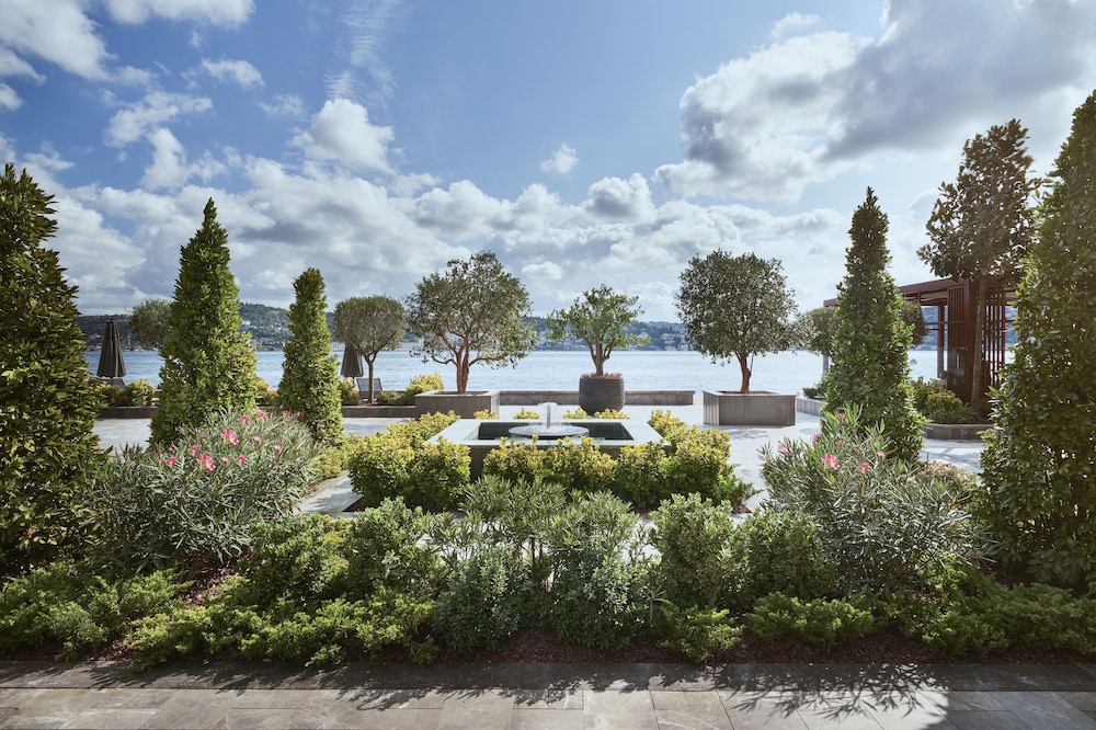 Mandarin Oriental Bosphorus, Istanbul — Sports & recreation in Istanbul, Istanbul