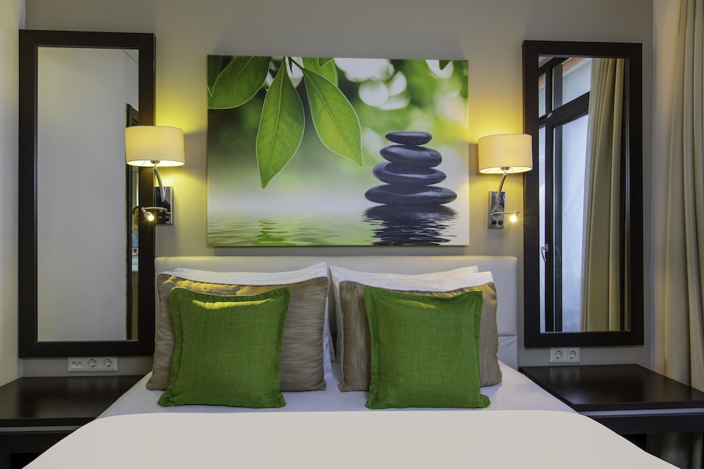 Marmaris Bay Resort - Adults Only - All inclusive — Hotel rooms in Marmaris, Mugla