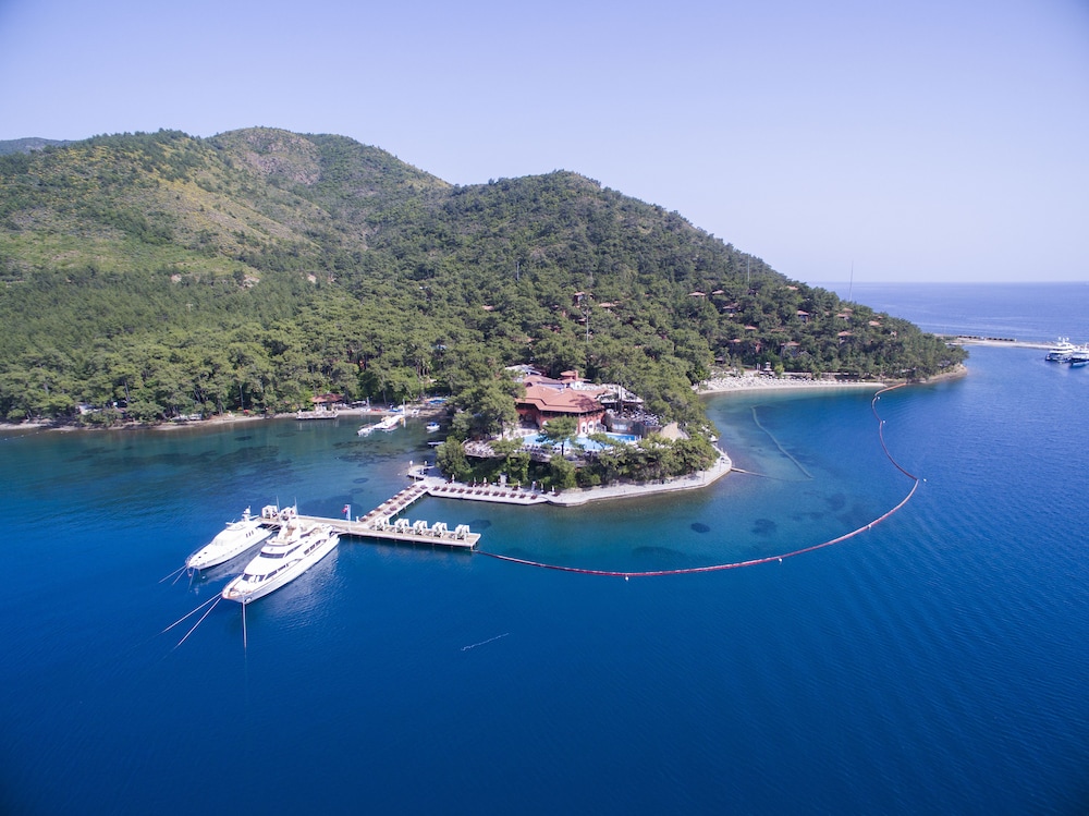 Marmaris Bay Resort - Adults Only - All inclusive — Hotel building in Marmaris, Mugla