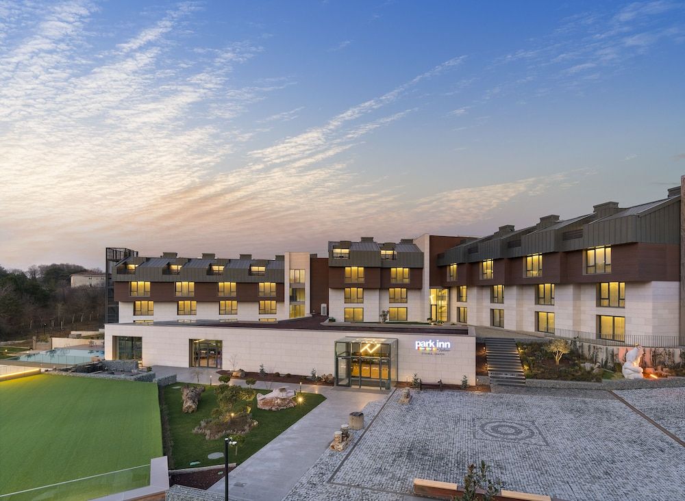 Park Inn by Radisson Istanbul Airport Odayeri Hotel