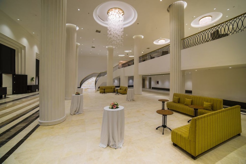 Juju Premier Palace - Ultra All Inclusive — Restaurant & bars in Kemer