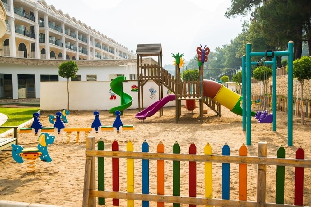 Juju Premier Palace - Ultra All Inclusive — Attractions for children in Kemer