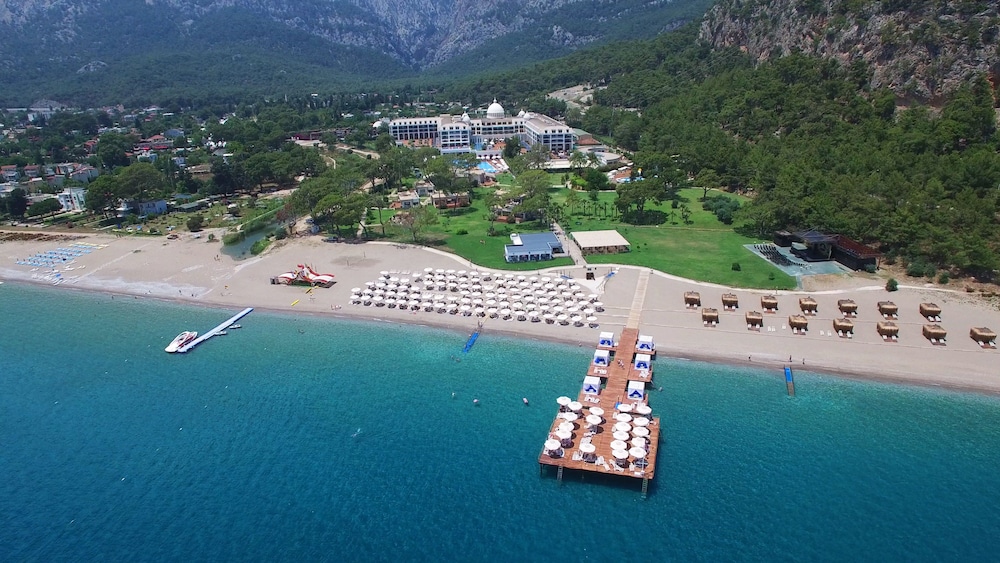Juju Premier Palace - Ultra All Inclusive — Beach in Kemer