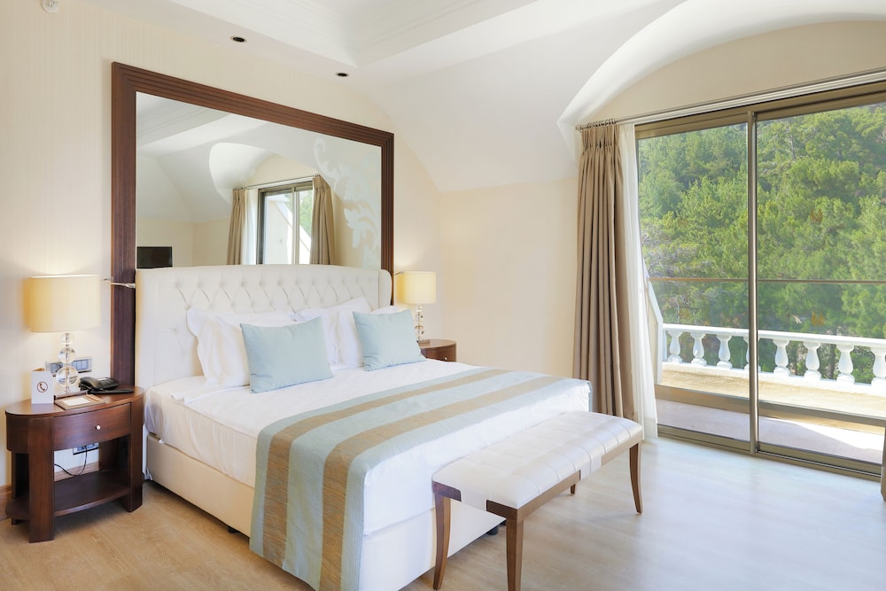 Juju Premier Palace - Ultra All Inclusive — Hotel rooms in Kemer