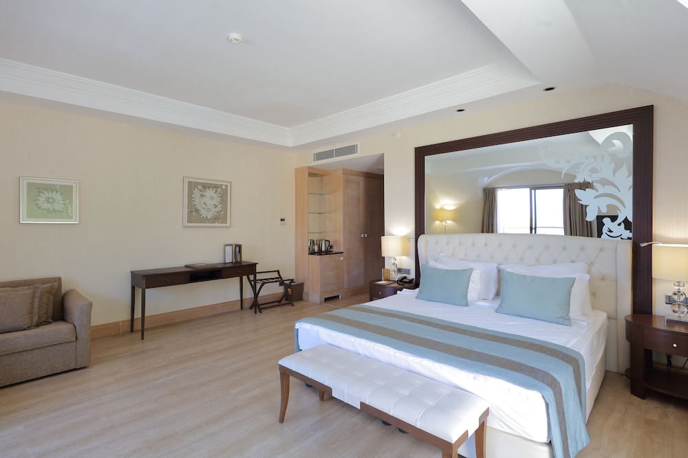 Juju Premier Palace - Ultra All Inclusive — Hotel rooms in Kemer