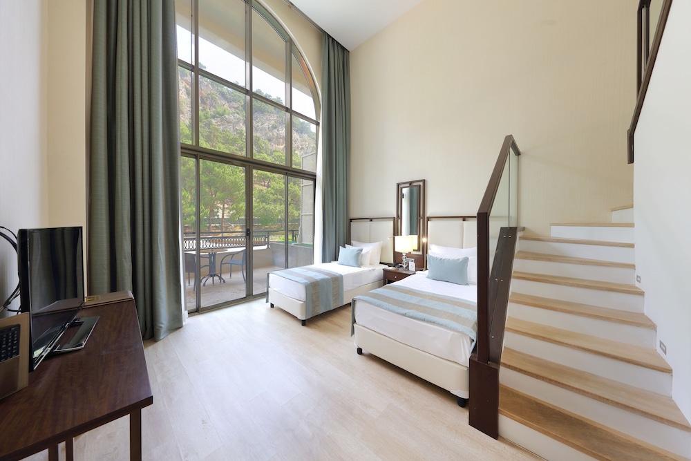 Juju Premier Palace - Ultra All Inclusive — Hotel rooms in Kemer