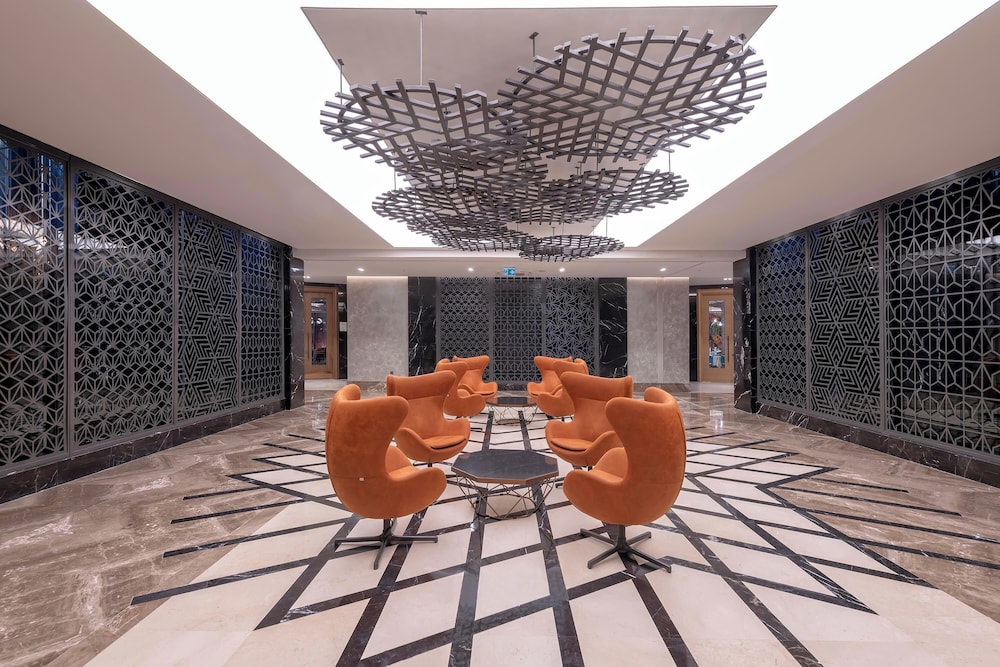 Calyptus Kirman Premium - Ultra All Inclusive — Hotel building in Side