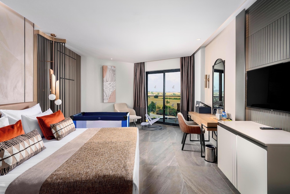 Calyptus Kirman Premium - Ultra All Inclusive — Hotel rooms in Side