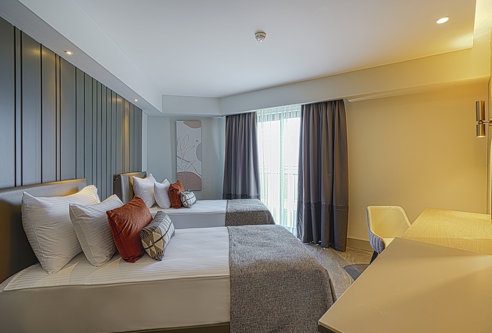Calyptus Kirman Premium - Ultra All Inclusive — Hotel rooms in Side