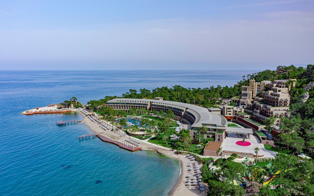 NG Phaselis Bay - All inclusive — Hotel building in Kemer