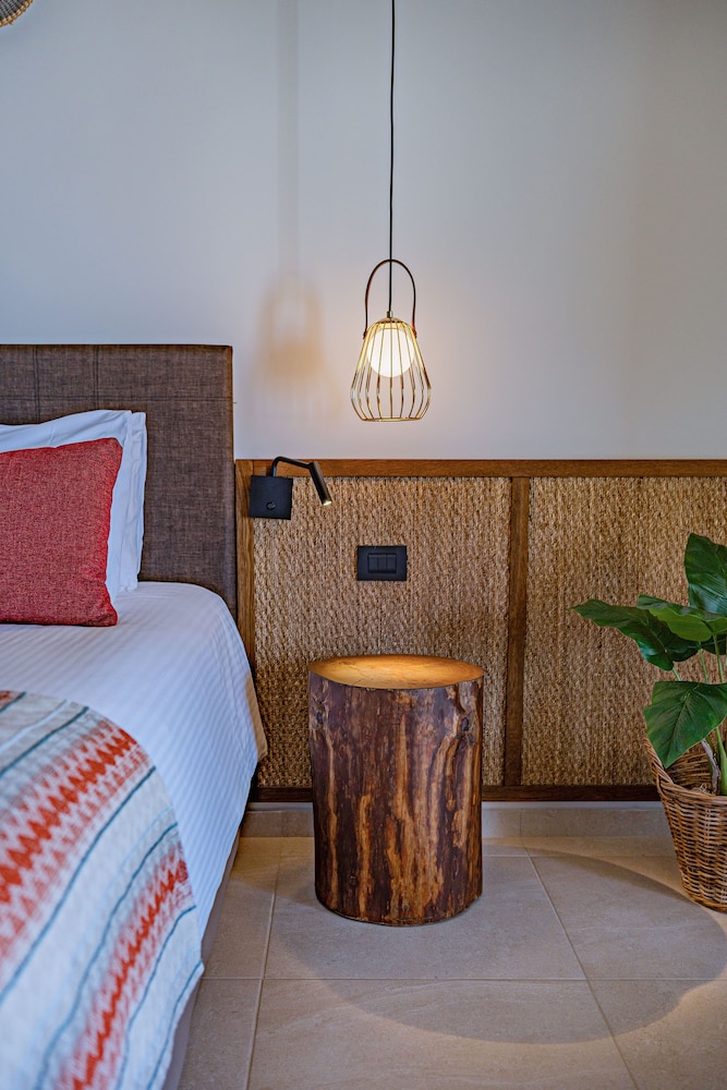 Minos Ambassador - Adults only — Hotel rooms in Rethymnon