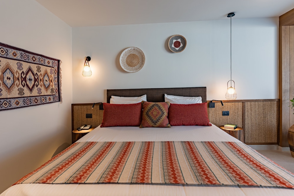 Minos Ambassador - Adults only — Hotel rooms in Rethymnon