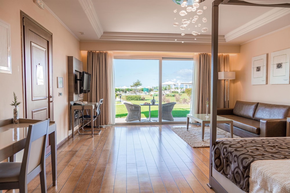 Restia — Hotel rooms in Acharavi, Ionian Islands