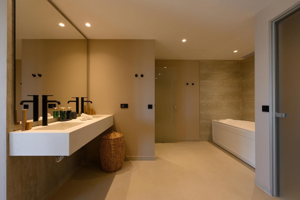 Restia — Hotel rooms in Acharavi, Ionian Islands