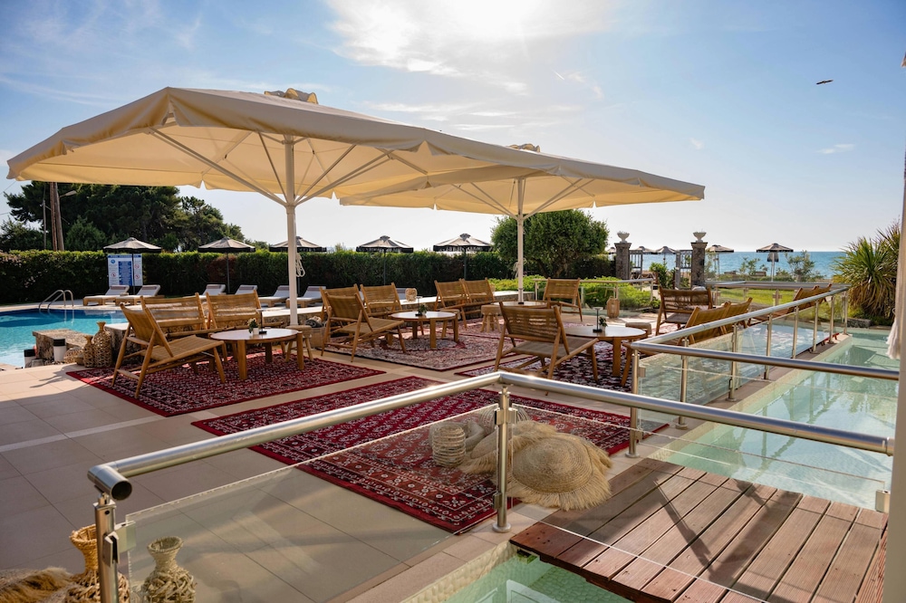 Restia — Restaurant & bars in Acharavi, Ionian Islands