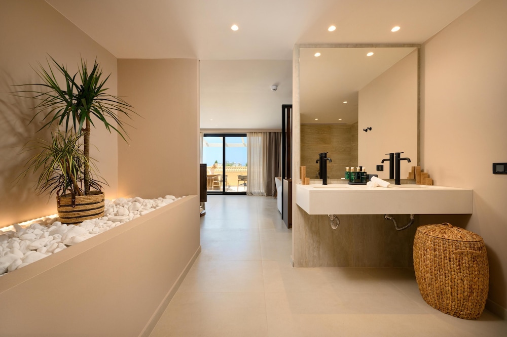 Restia — Hotel rooms in Acharavi, Ionian Islands