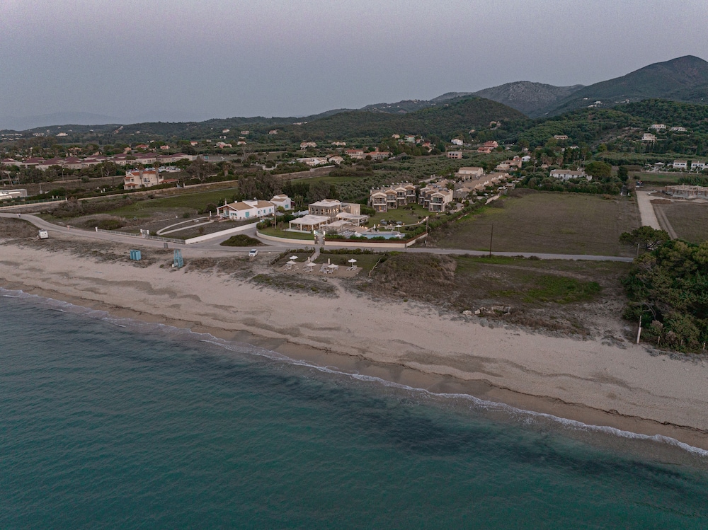 Restia — Beach in Acharavi, Ionian Islands