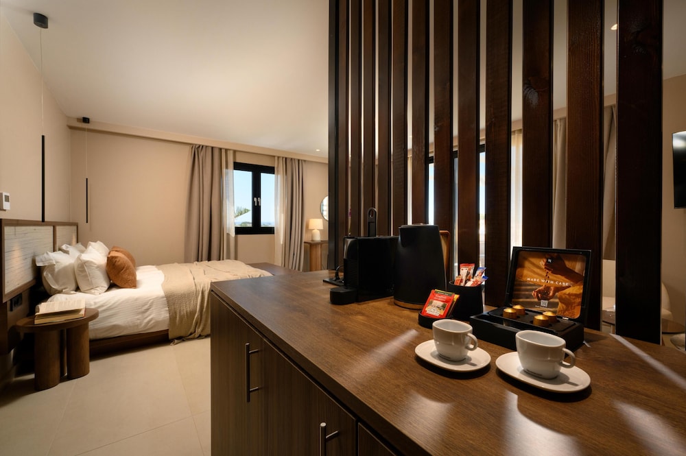Restia — Hotel rooms in Acharavi, Ionian Islands