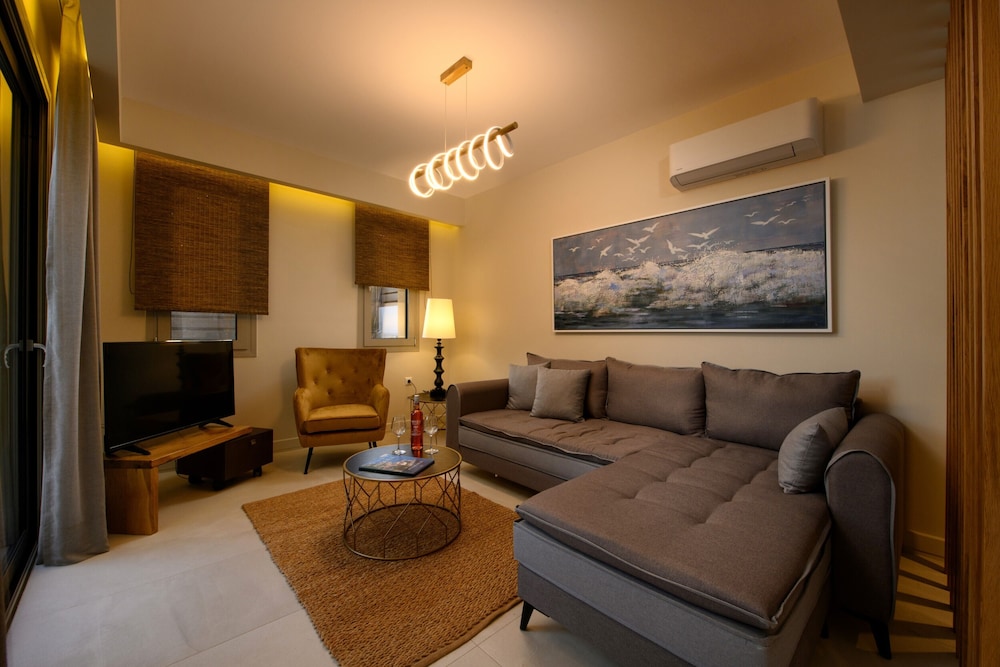 Tessera Hotel & Villas — Hotel rooms in Gouvia, Ionian Islands