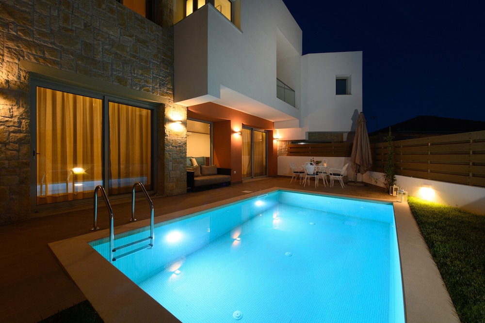 Tessera Hotel & Villas — Swimming pool in Gouvia, Ionian Islands