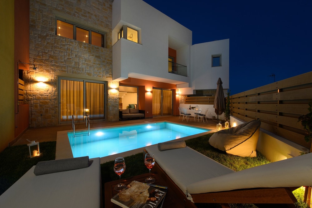 Tessera Hotel & Villas — Swimming pool in Gouvia, Ionian Islands