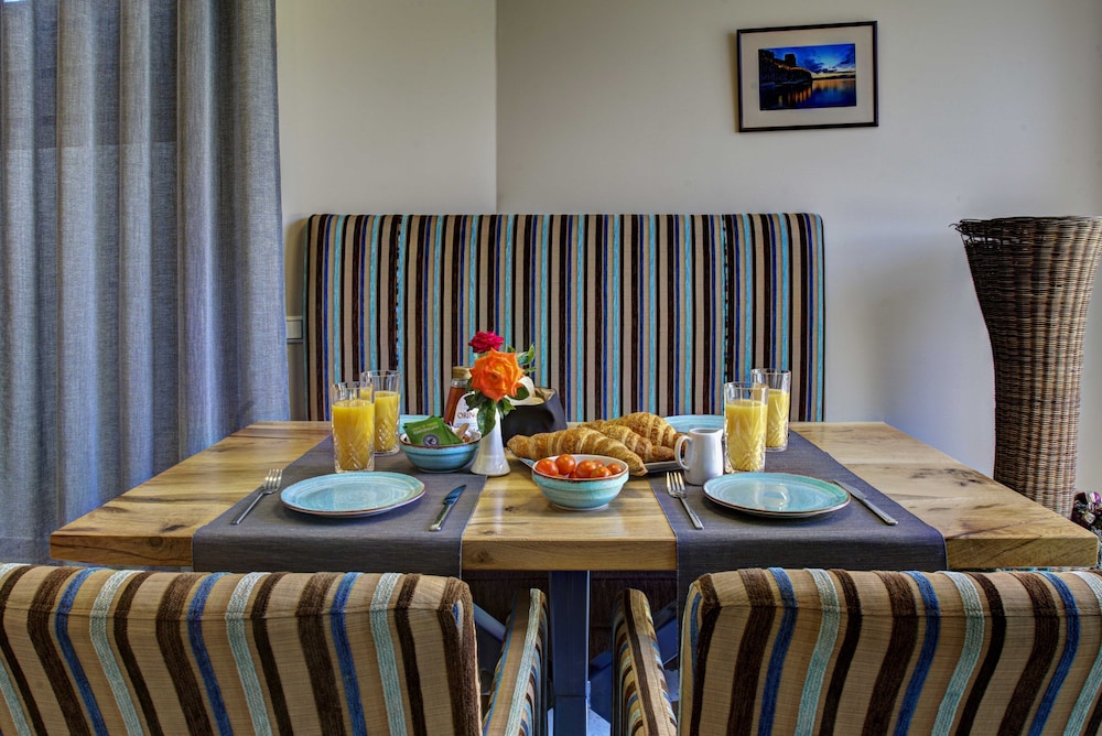 Tessera Hotel & Villas — Restaurant & bars in Gouvia, Ionian Islands