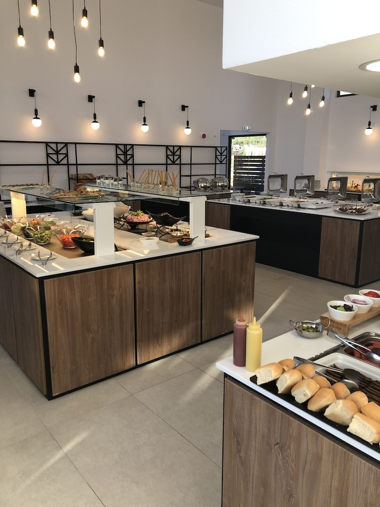 Cavo Suites — Restaurant & bars in Kalamaki (Zakynthos), Ionian Islands