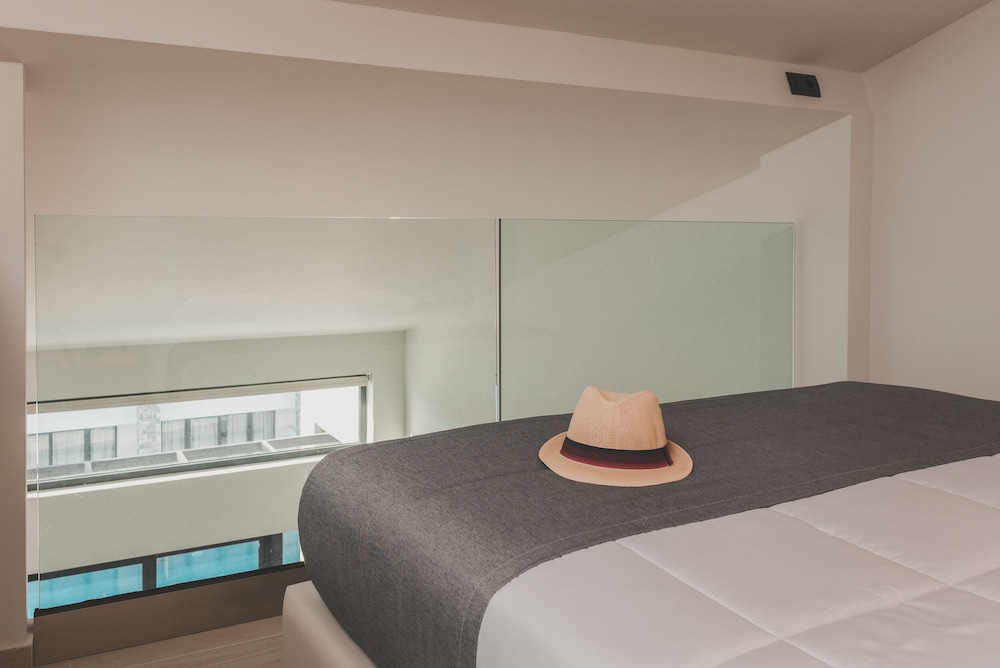Cavo Suites — Hotel rooms in Kalamaki (Zakynthos), Ionian Islands