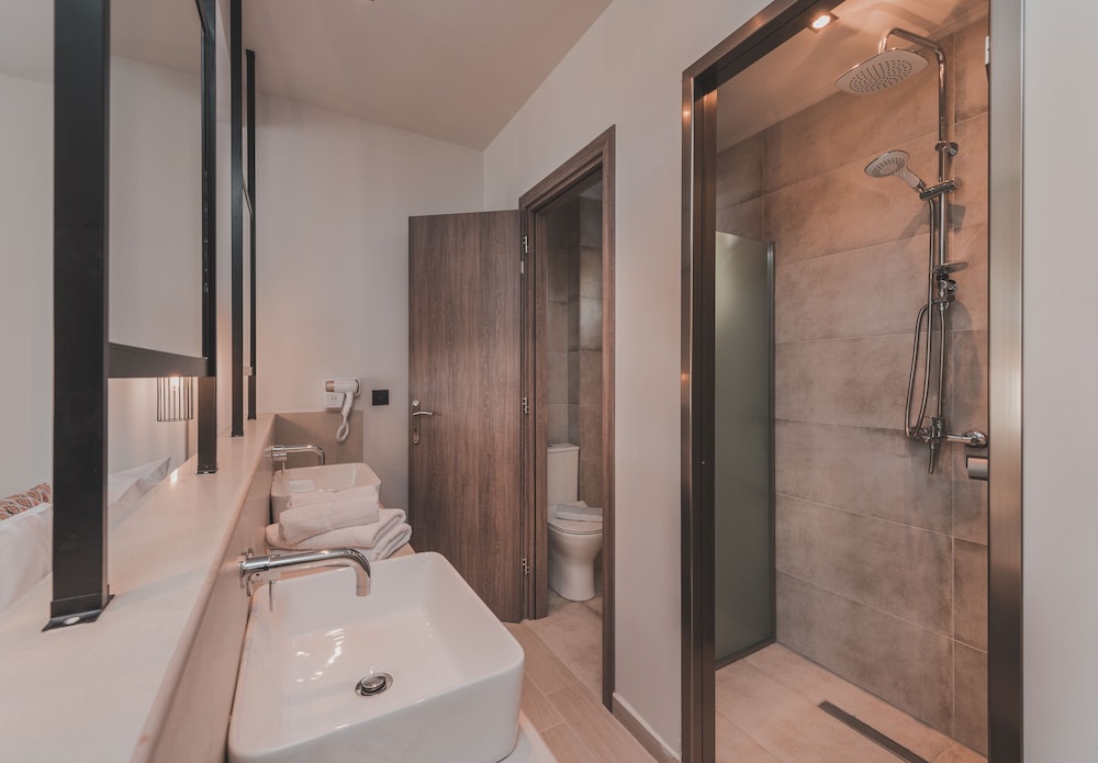 Cavo Suites — Hotel rooms in Kalamaki (Zakynthos), Ionian Islands