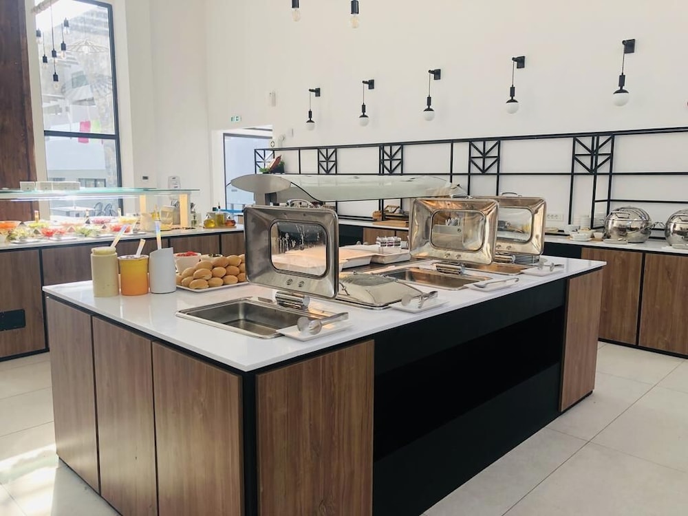 Cavo Suites — Restaurant & bars in Kalamaki (Zakynthos), Ionian Islands