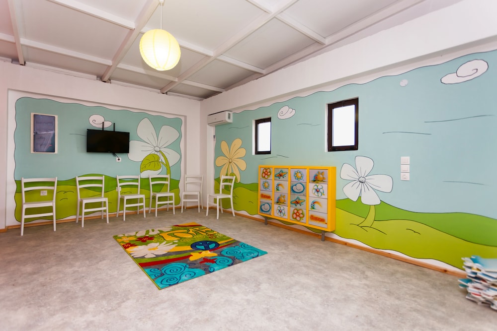 Cavo Suites — Attractions for children in Kalamaki (Zakynthos), Ionian Islands