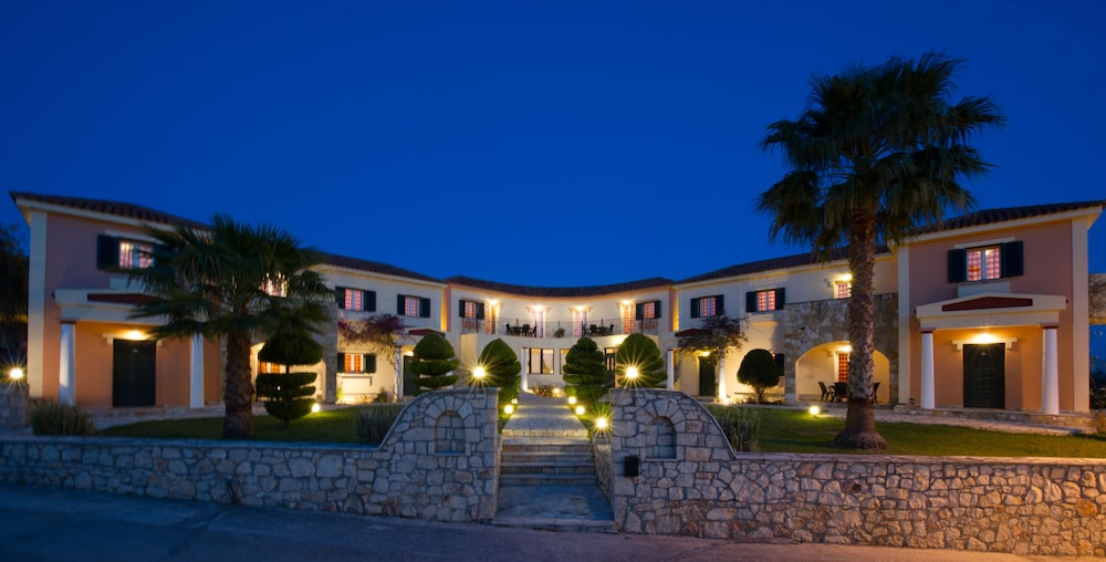 Elanthi Village Hotel — Hotel building in Kalamaki (Zakynthos), Ionian Islands