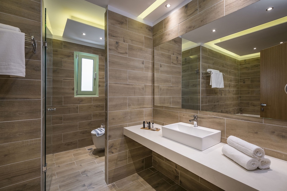 Summer Beach — Hotel rooms in Georgioupolis