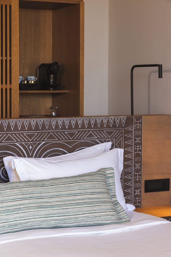 Castello Infinity Suites - Adults Only — Hotel rooms in Lygaria