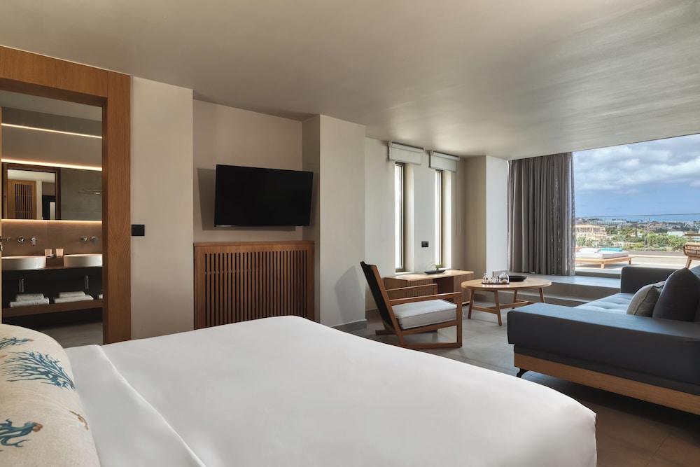 Castello Infinity Suites - Adults Only — Hotel rooms in Lygaria
