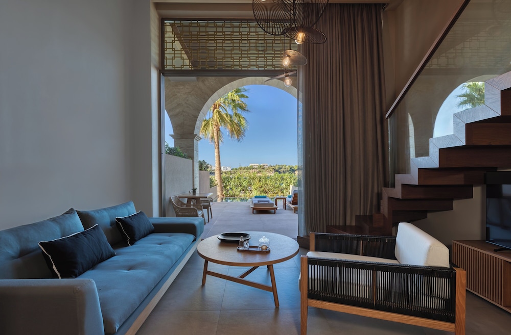 Castello Infinity Suites - Adults Only — Hotel rooms in Lygaria