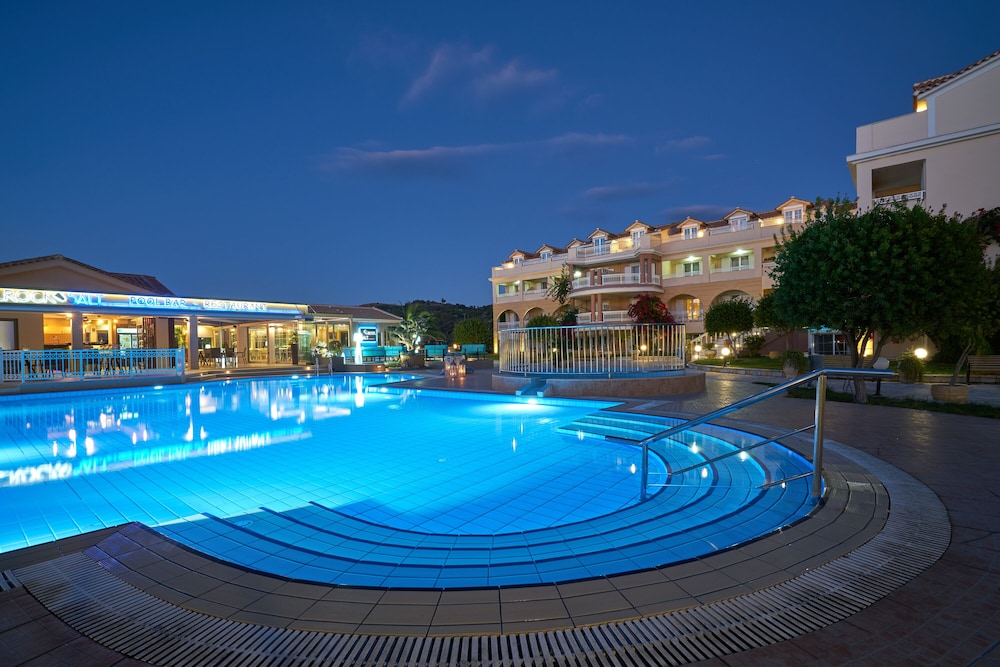 Ionion Blue Hotel — Swimming pool in Kalamaki (Zakynthos), Ionian Islands