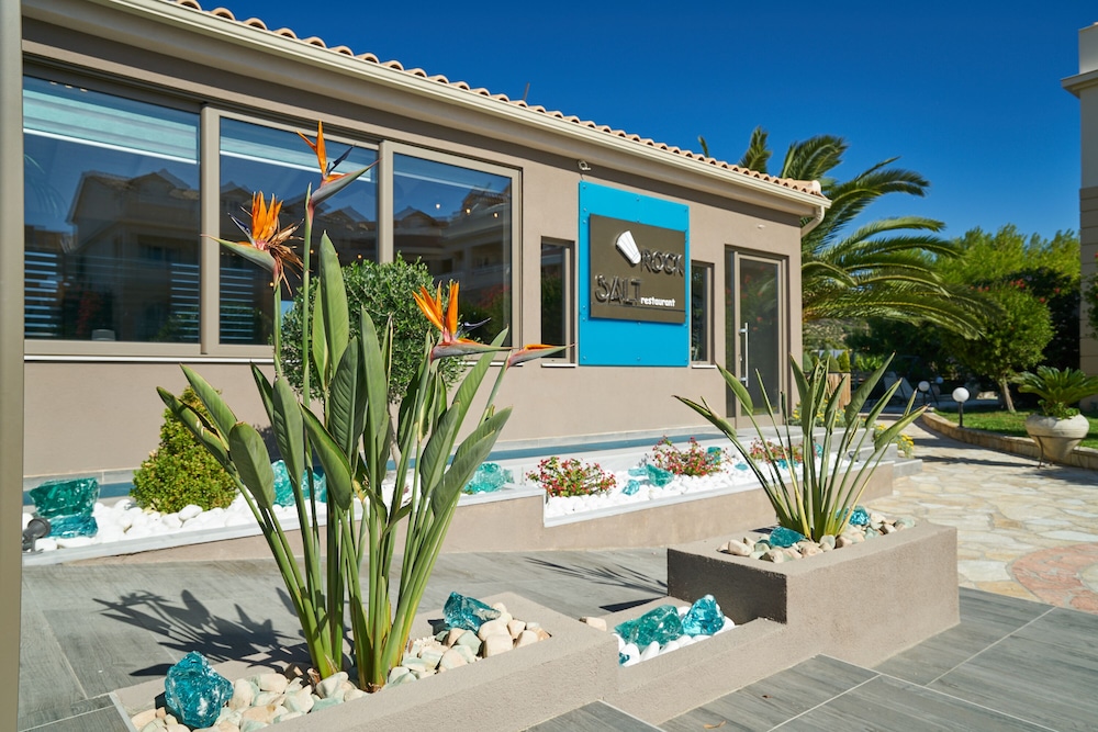 Ionion Blue Hotel — Swimming pool in Kalamaki (Zakynthos), Ionian Islands