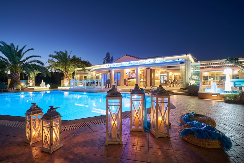Ionion Blue Hotel — Swimming pool in Kalamaki (Zakynthos), Ionian Islands
