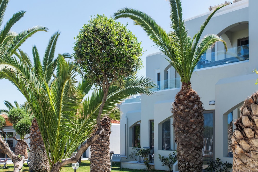 Malena Hotel & Suites - Adults Only by Omilos Hotels — Hotel building in Gazi