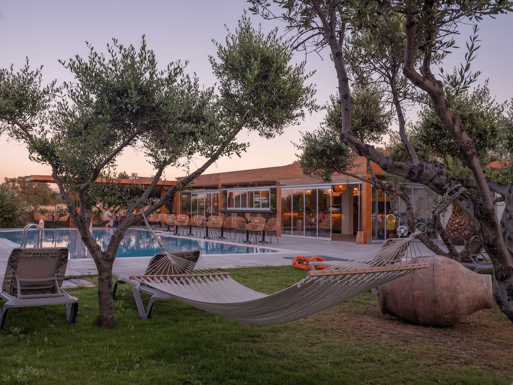 Malena Hotel & Suites - Adults Only by Omilos Hotels — Swimming pool in Gazi