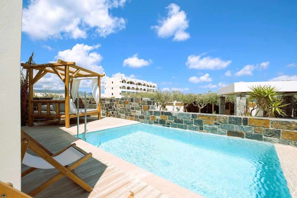 Malena Hotel & Suites - Adults Only by Omilos Hotels — Swimming pool in Gazi