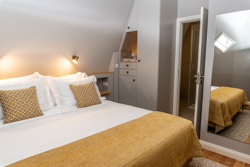 1905 Zino's Palace — Hotel rooms in Ponta do Sol, Madeira