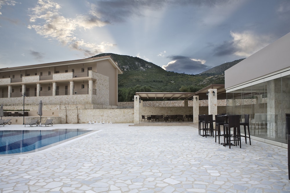 The Magnolia Resort - Adults Only — Restaurant & bars in Kateleios, Ionian Islands