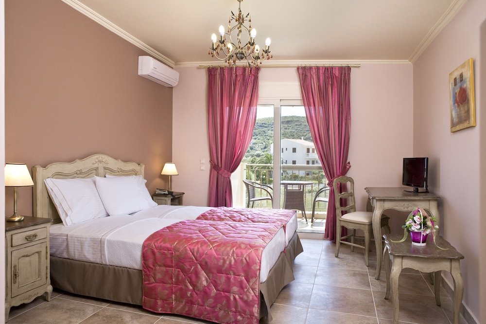 The Magnolia Resort - Adults Only — Hotel rooms in Kateleios, Ionian Islands