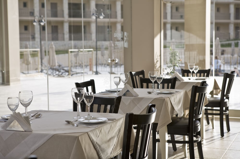 The Magnolia Resort - Adults Only — Restaurant & bars in Kateleios, Ionian Islands