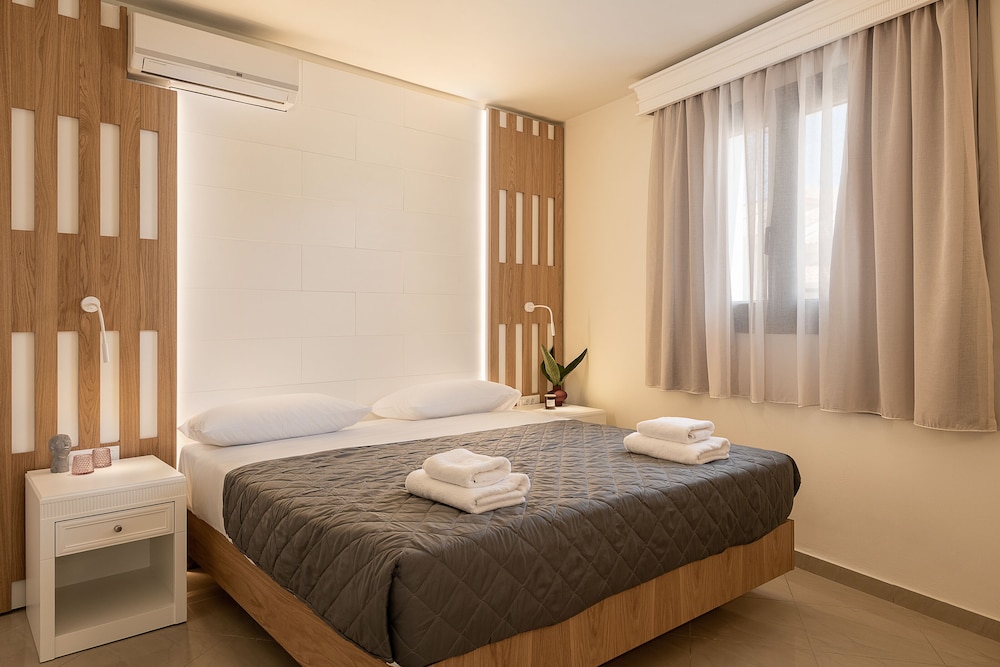 Elia Platanias — Hotel rooms in Platanias