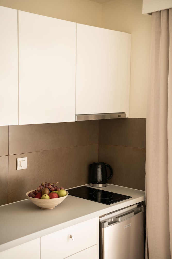 Elia Platanias — Hotel rooms in Platanias